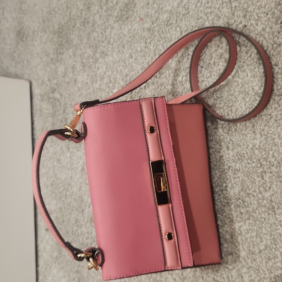 Steve Madden Small Purse - Picture 5 of 6